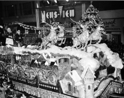 Santa Claus Lane Parade 1947